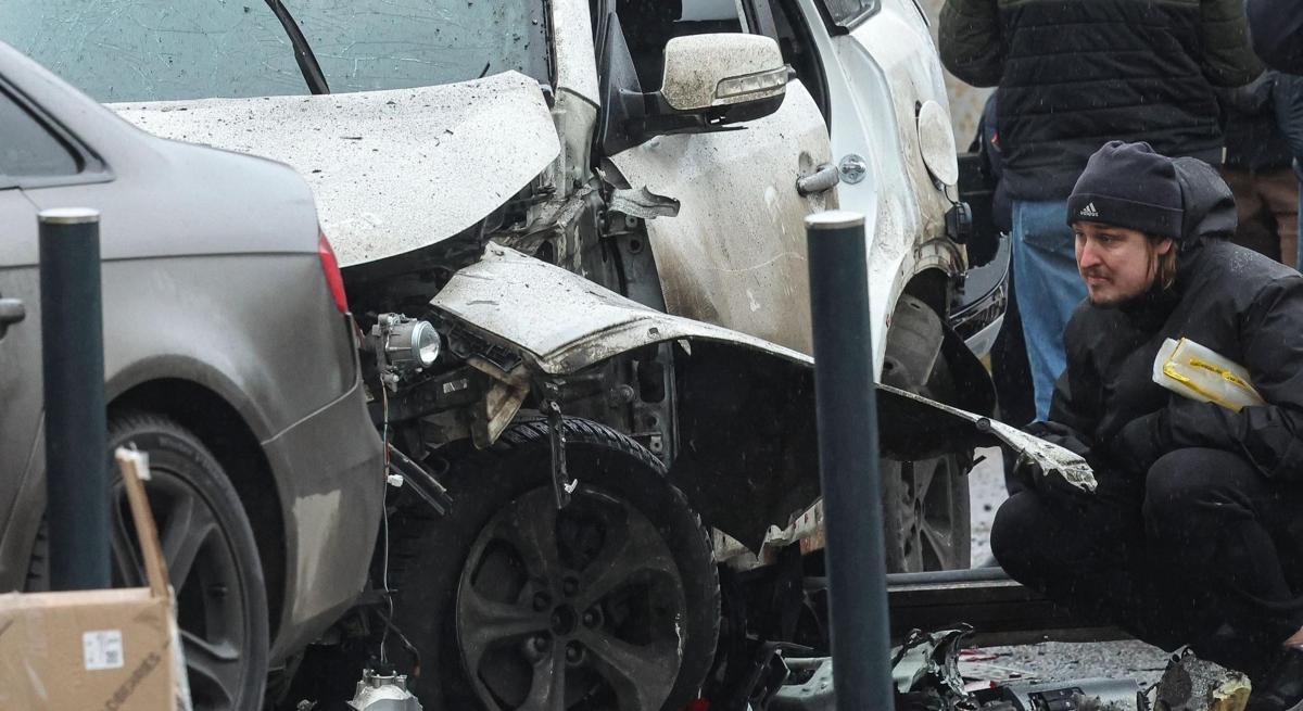 Russian General Killed in Car Blast